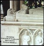 Les restes d'Heloïse et d'Abélard sont reunis dans ce tombeau, eigene Aufnahme, Pfingsten 1995