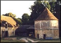 Taubenturm aus dem 12. Jahrhundert